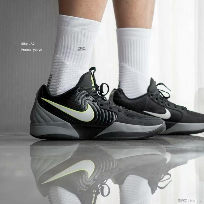 悠了篮球鞋超纤与仿超纤的真实差距华友皮革｜别再被 “仿” 字忽(图2)